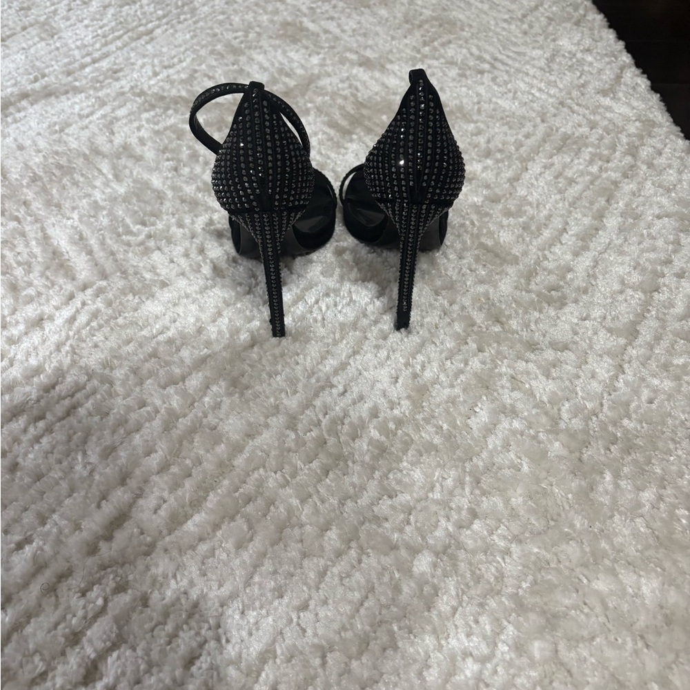 Saint Laurent Black Strappy Heels - Picture 4 of 4